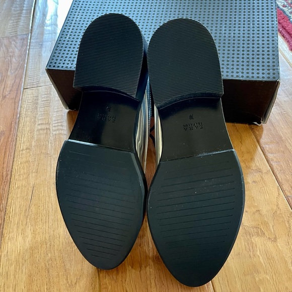 NEW SILVER METALLIC LOAFERS ZARA SIZE 39 - Picture 5 of 5